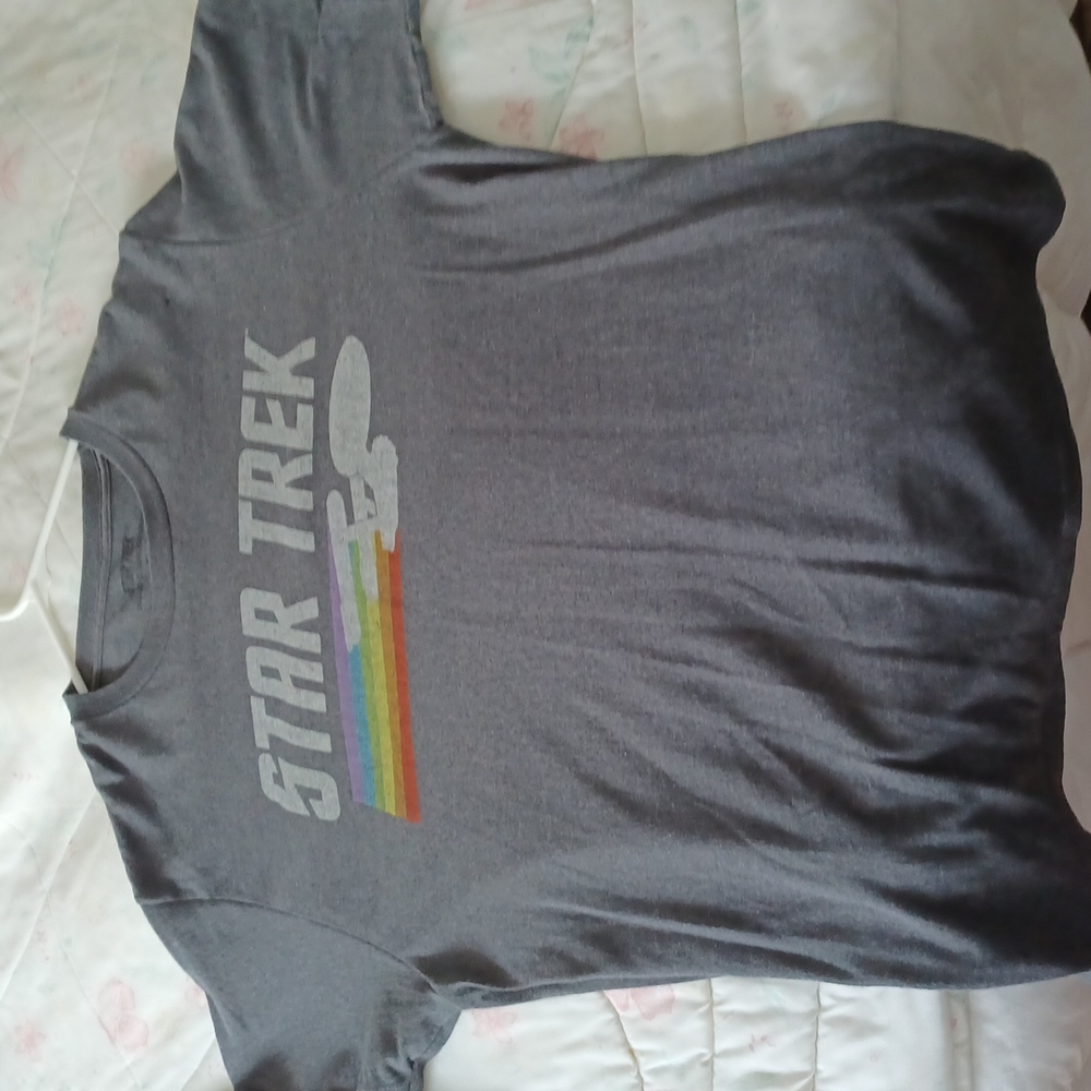 STAR TREK Tshirt Size L Never worn